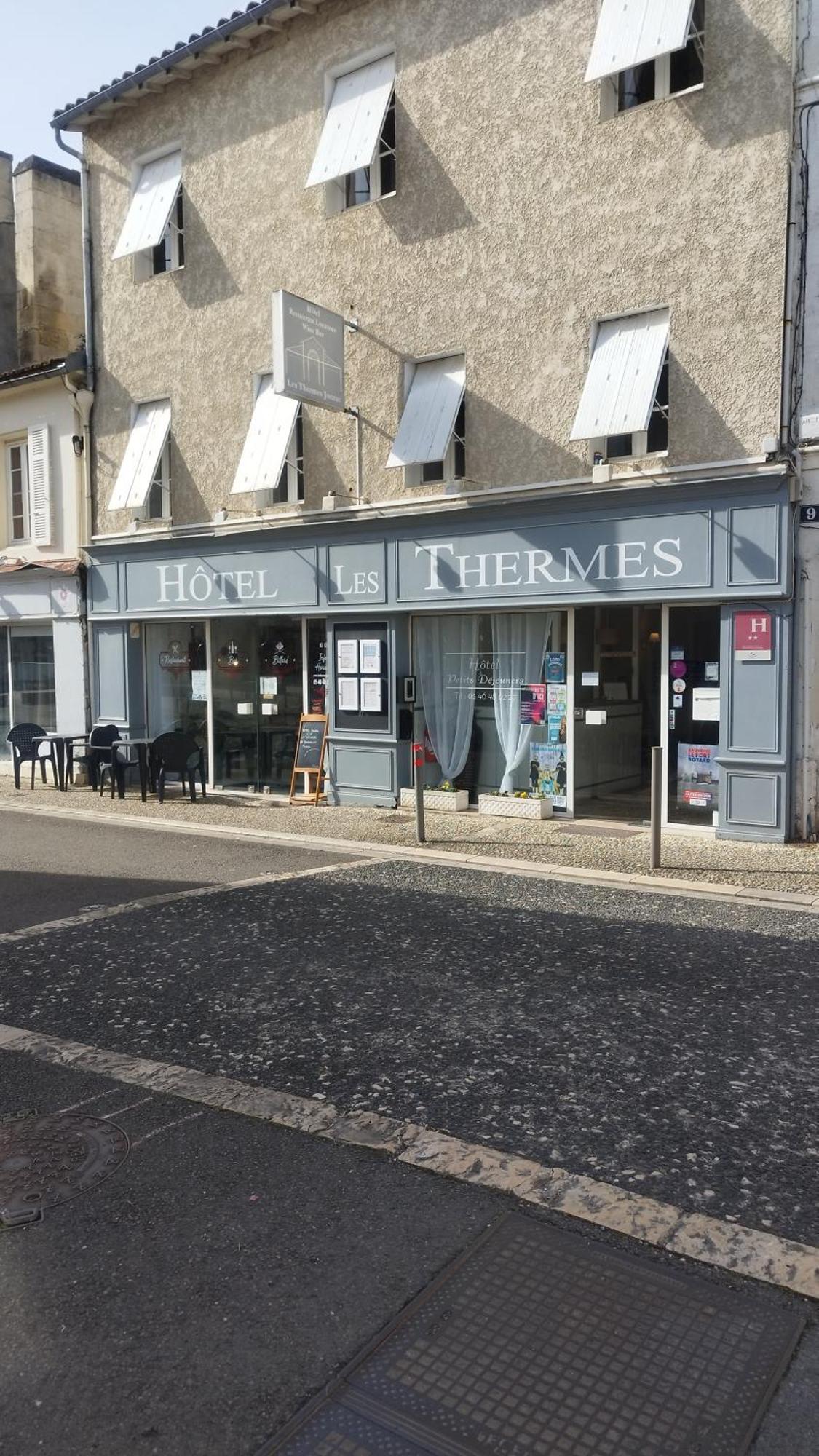 Les Thermes 2*